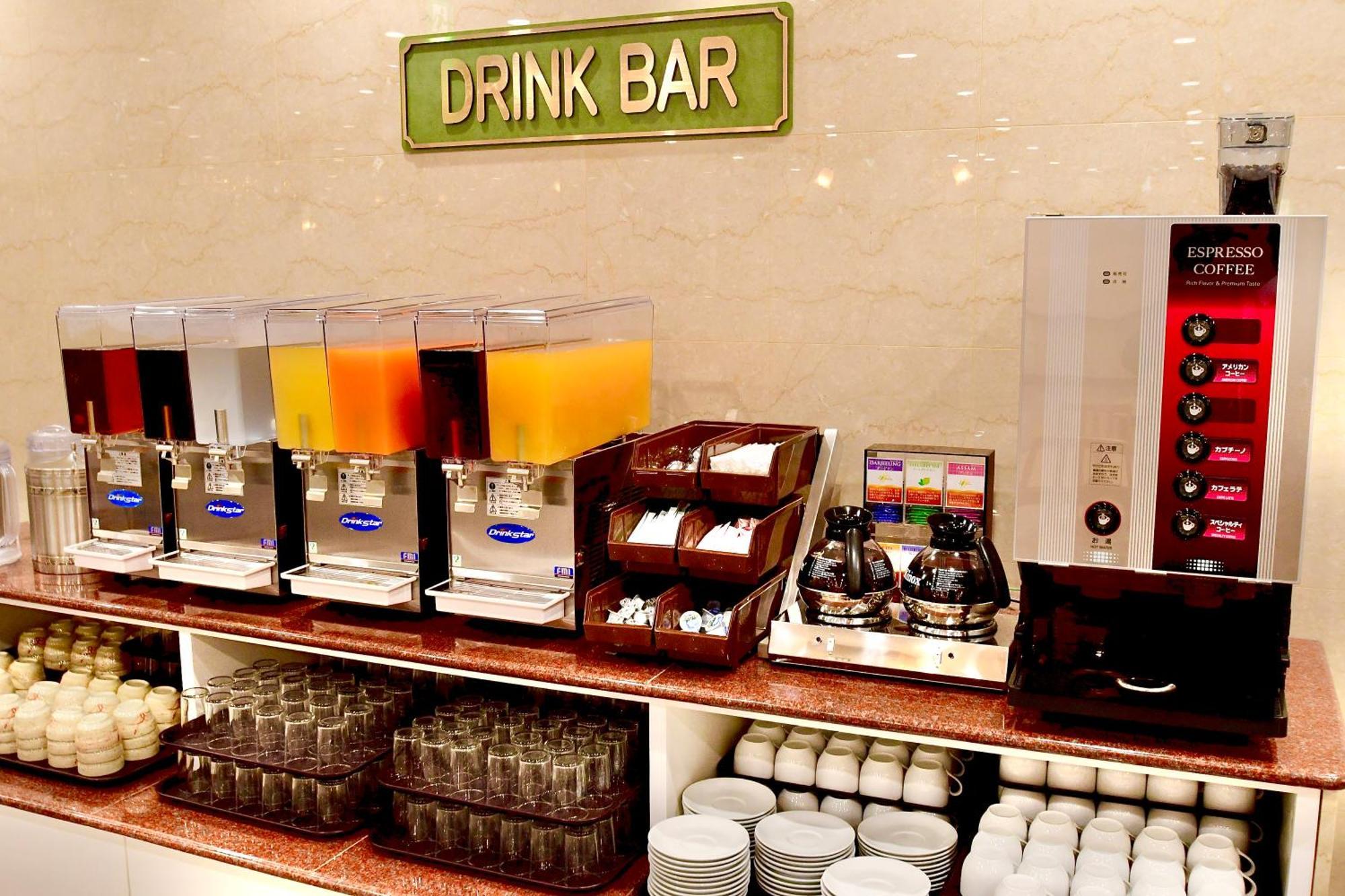 Okayama Ekimae Universal Hotel Dış mekan fotoğraf