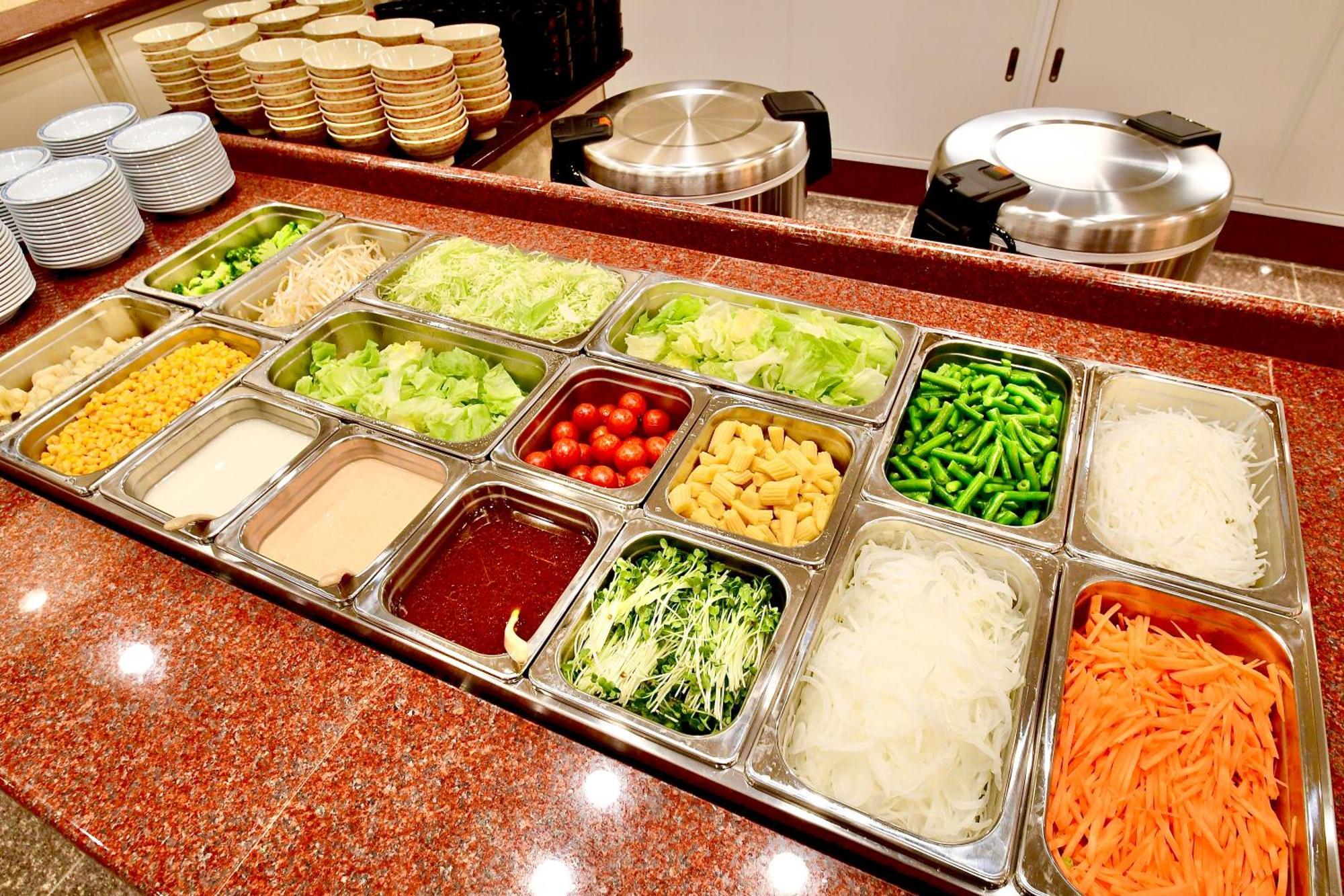 Okayama Ekimae Universal Hotel Dış mekan fotoğraf